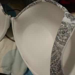 Cacique Intimates & Sleepwear - Cacique Lane Bryant Cotton Boost Plunge 40G bra Cacique Intimates & Sleepwear - Cacique Lane Bryant Cotton Boost Plunge 40G bra